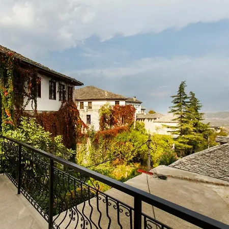 Tea Gasthuis Gjirokastër